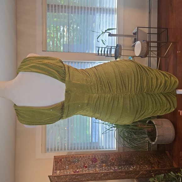 NWT Revolve x Superdown Ashlyn Corset Runched Dress Matcha Green Womens Small - Picture 6 of 11